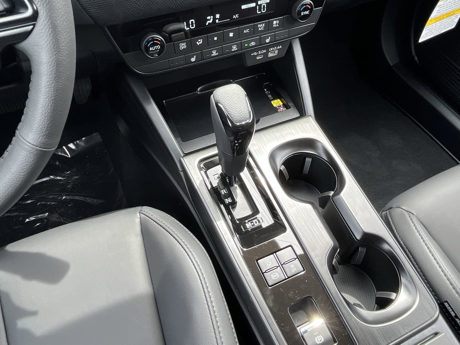 New 2026 ICE SILVER METALLIC Subaru Premium image 24