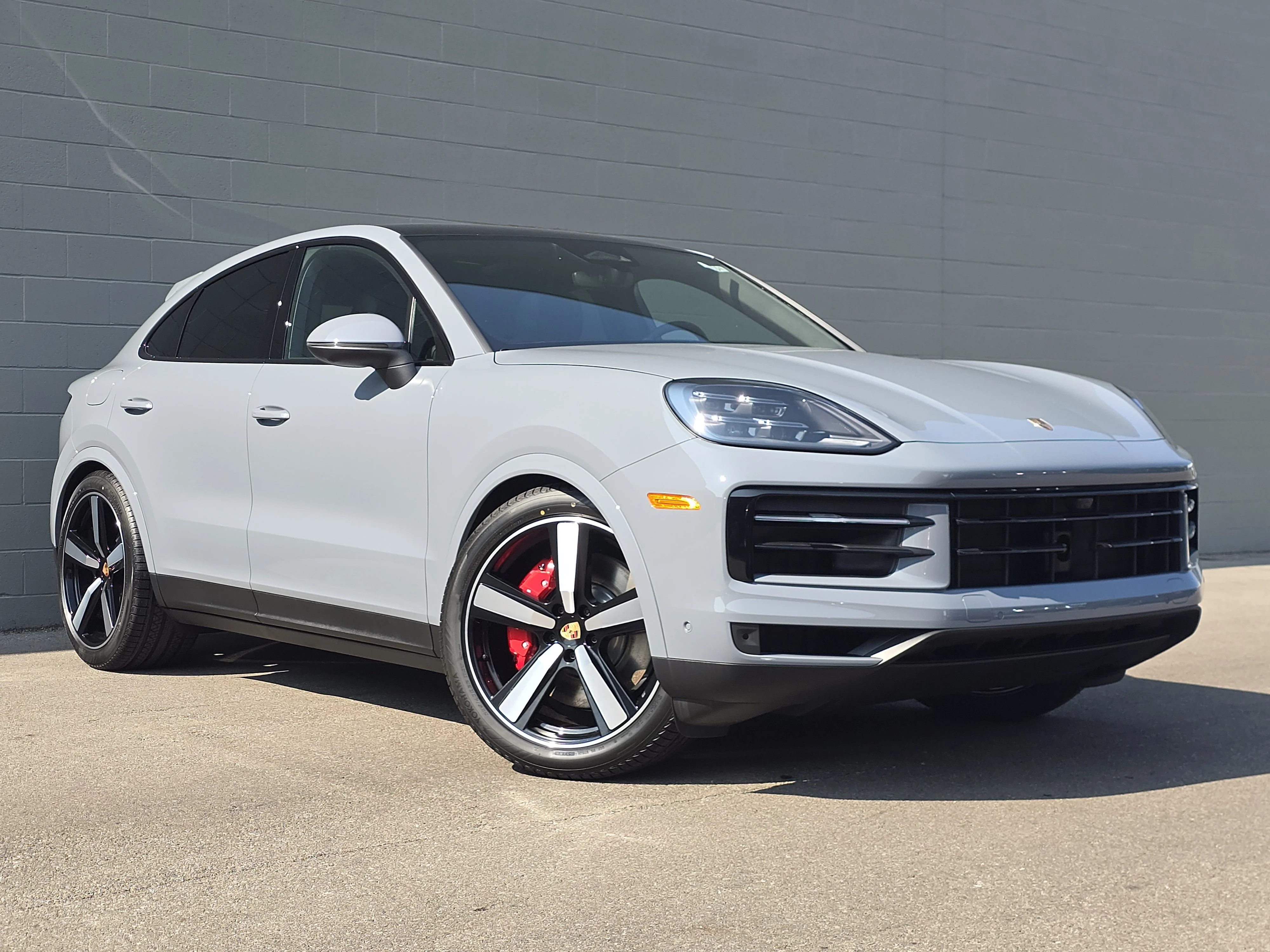 2026 Porsche Cayenne Coupe S - Photo 12