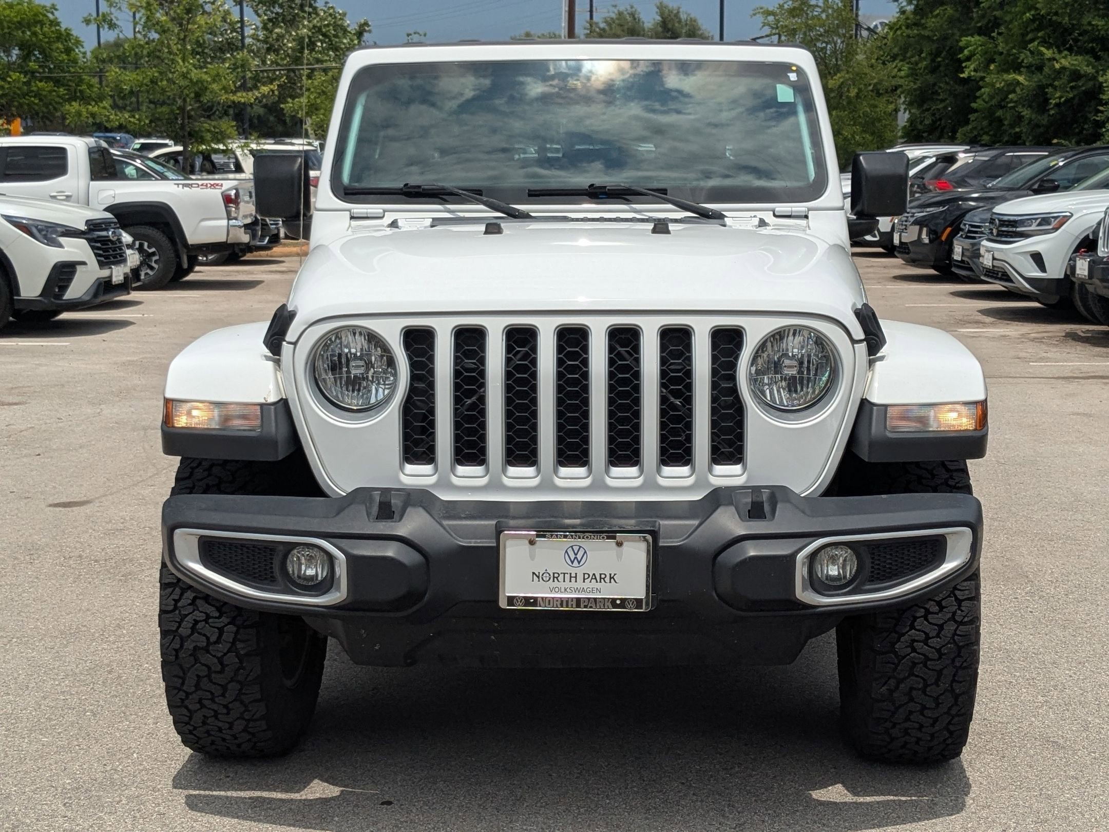 Used 2020 Bright White Clearcoat Jeep Overland image 8