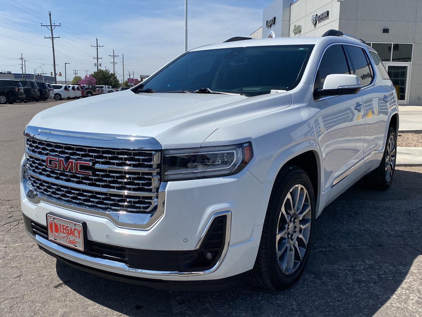 2022 GMC Acadia Denali FWD's photo