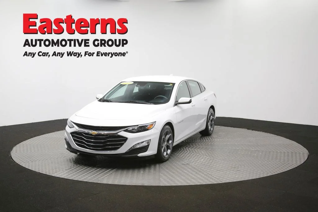 Used 2024 White Chevrolet LT image 54