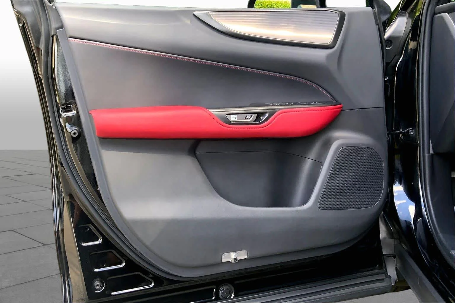 Used 2023 Obsidian Lexus F SPORT Handling image 22