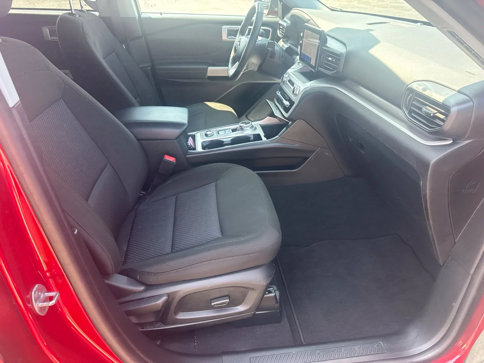 Used 2024 Red Ford XLT image 26