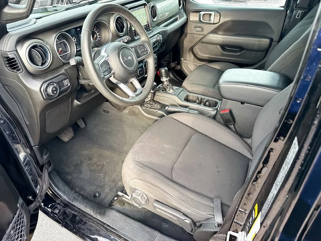 Used 2023 Black Jeep Overland image 25