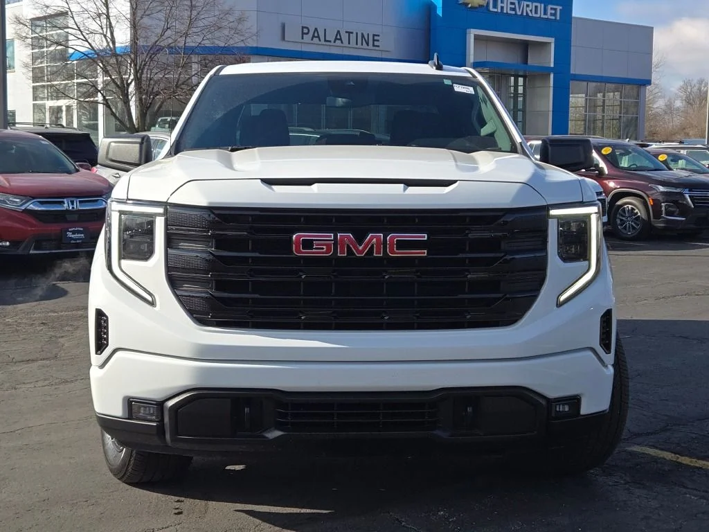 Used 2024 White GMC Elevation image 4