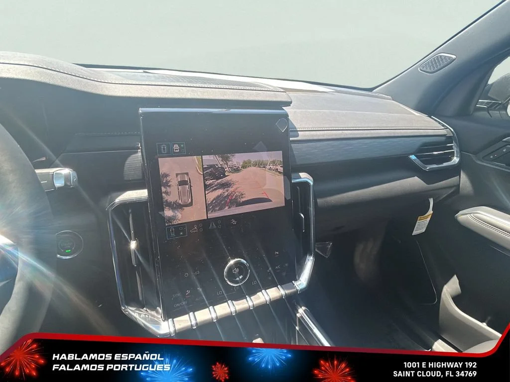 New 2026 Glacier White Tricoat GMC Elevation image 20