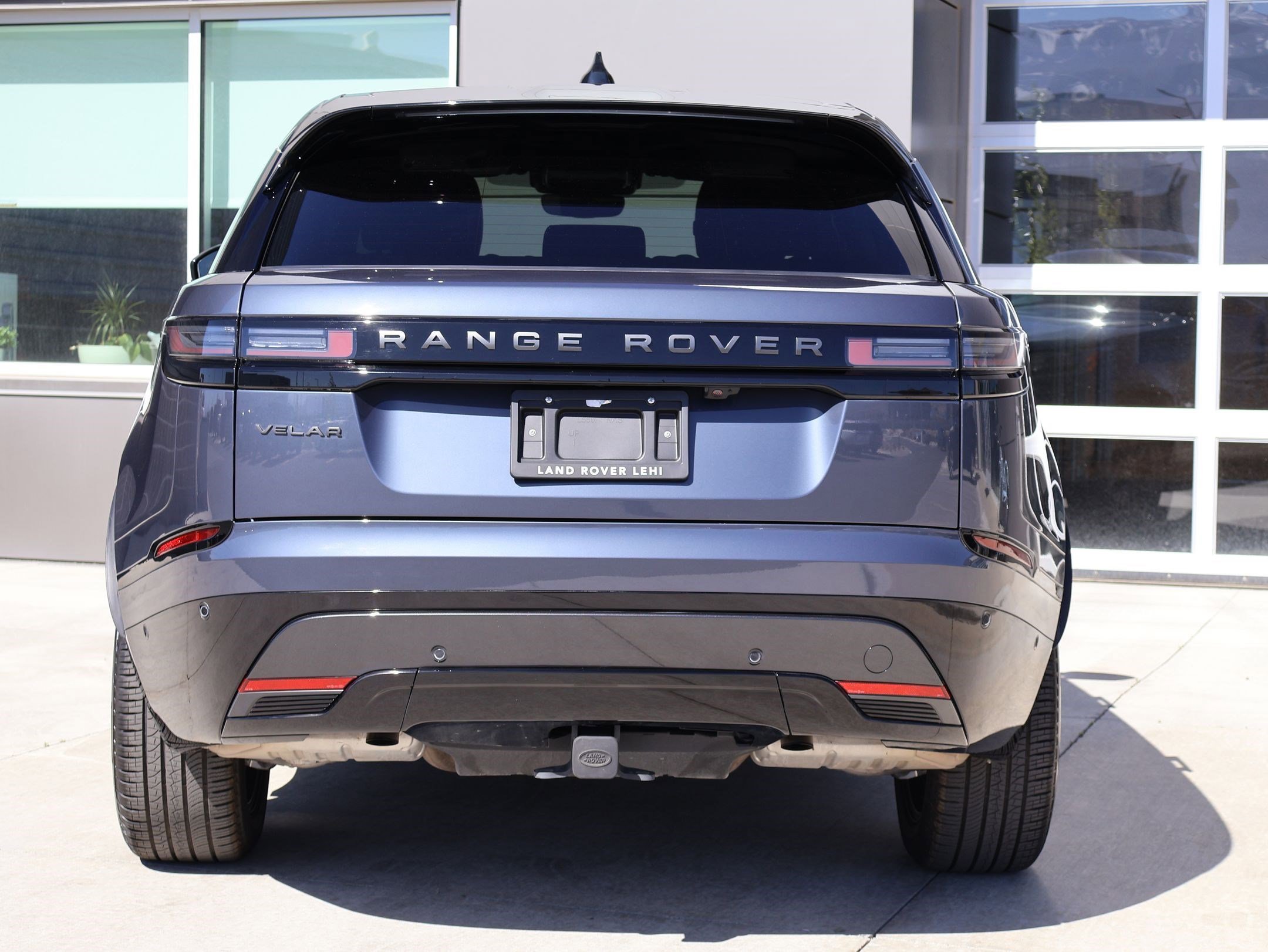 Certified Used 2026 Varesine Blue Metallic Land Rover Dynamic SE image 7