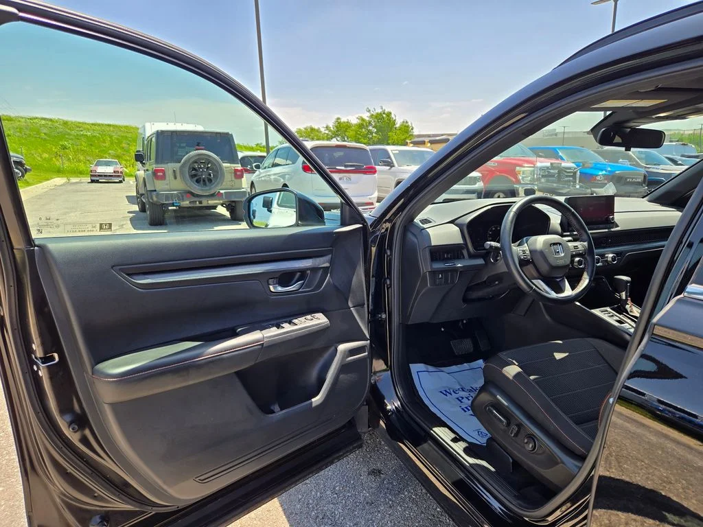 Used 2025 Black Honda Sport image 12