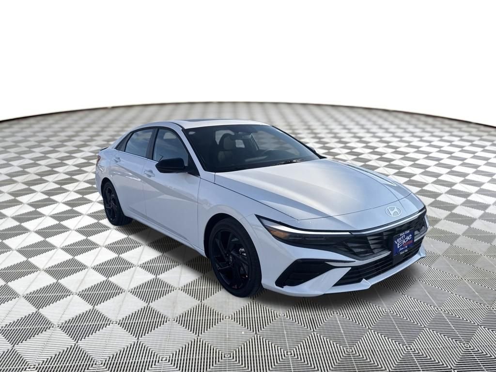 New 2026 White Hyundai SEL Sport image 7
