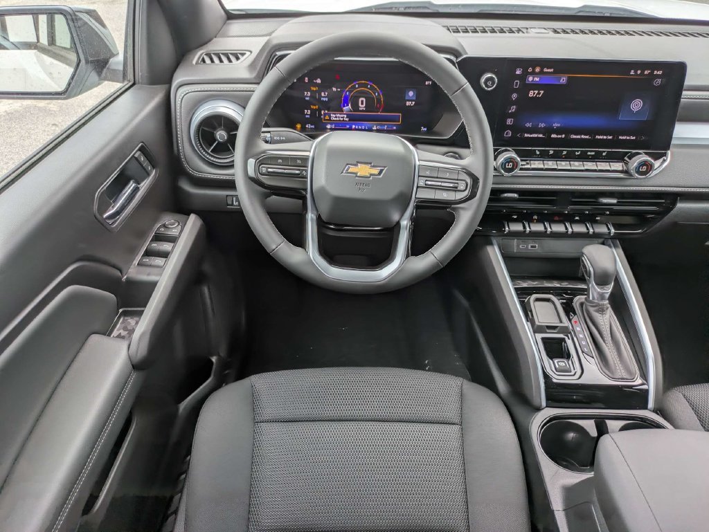 2026 Chevrolet Colorado LT - Photo 16