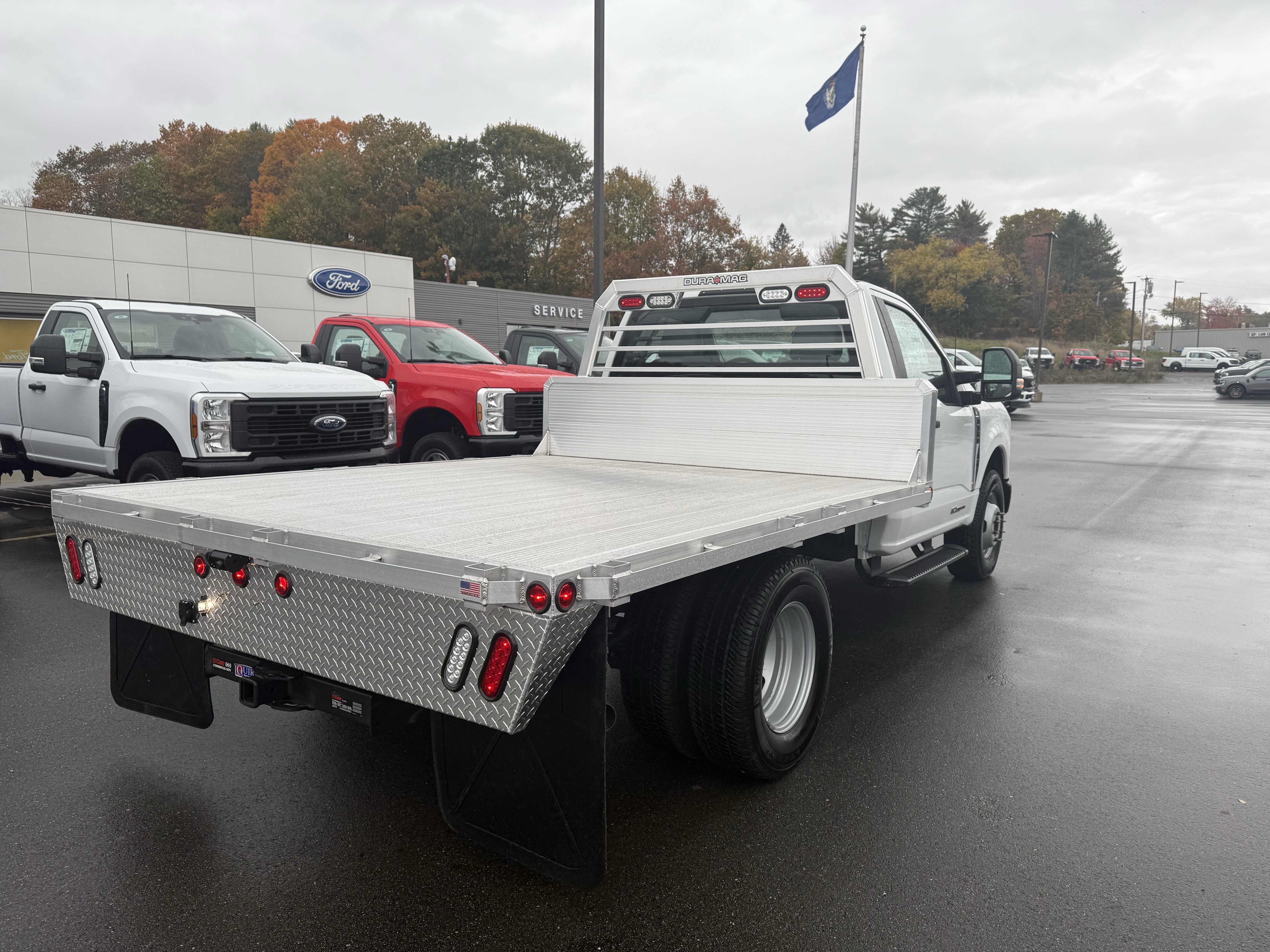 New 2023 Oxford White Ford XL image 5