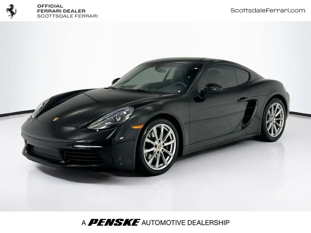 Used 2017 Black Porsche  image 1