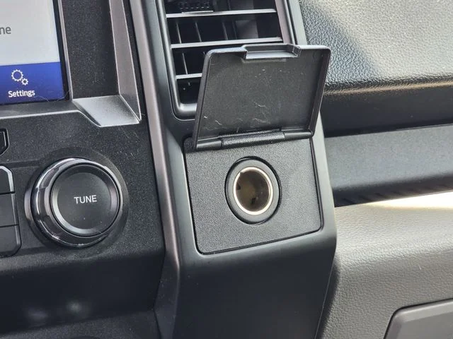 Used 2019 Black Metallic Ford XL image 20