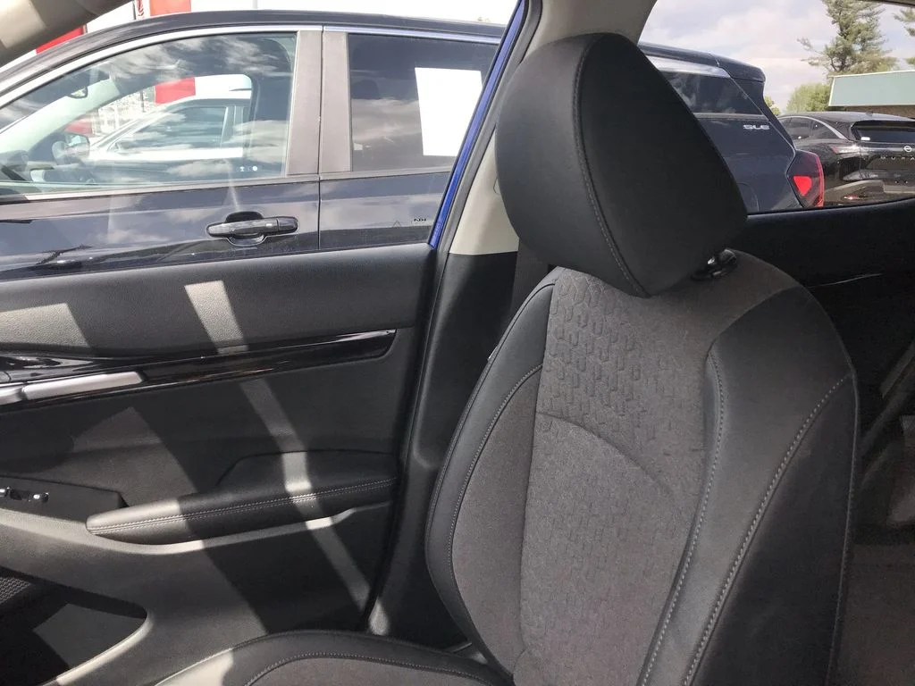 Used 2026 Blue Kia S image 23