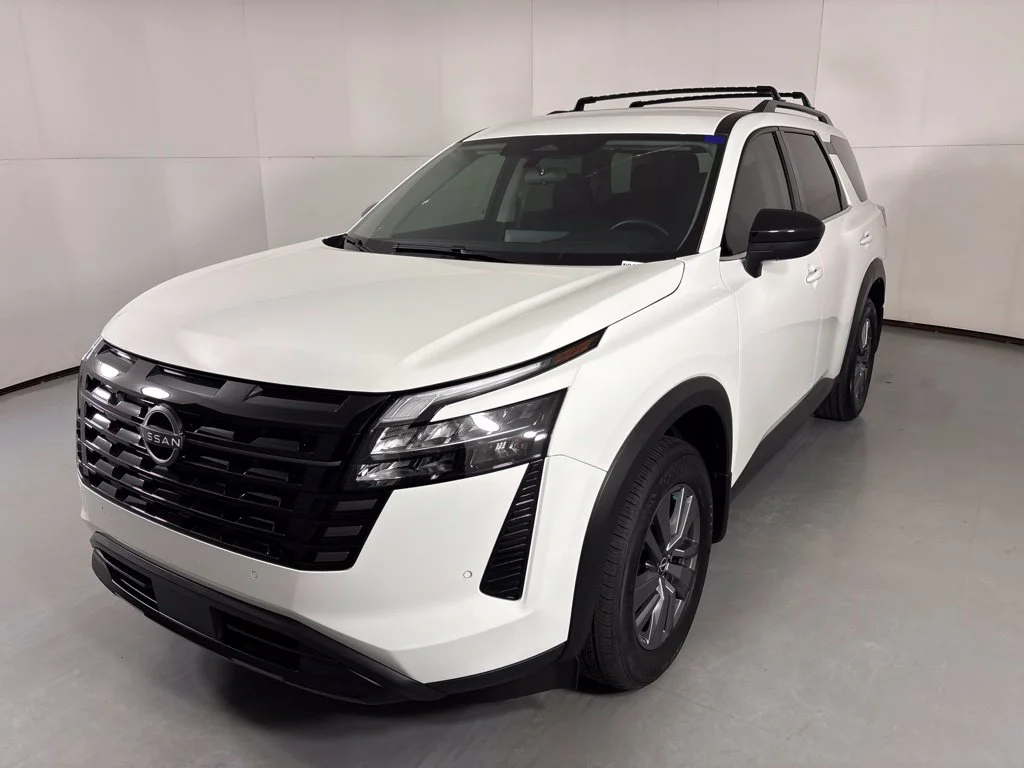 Used 2026 White Nissan SV image 4