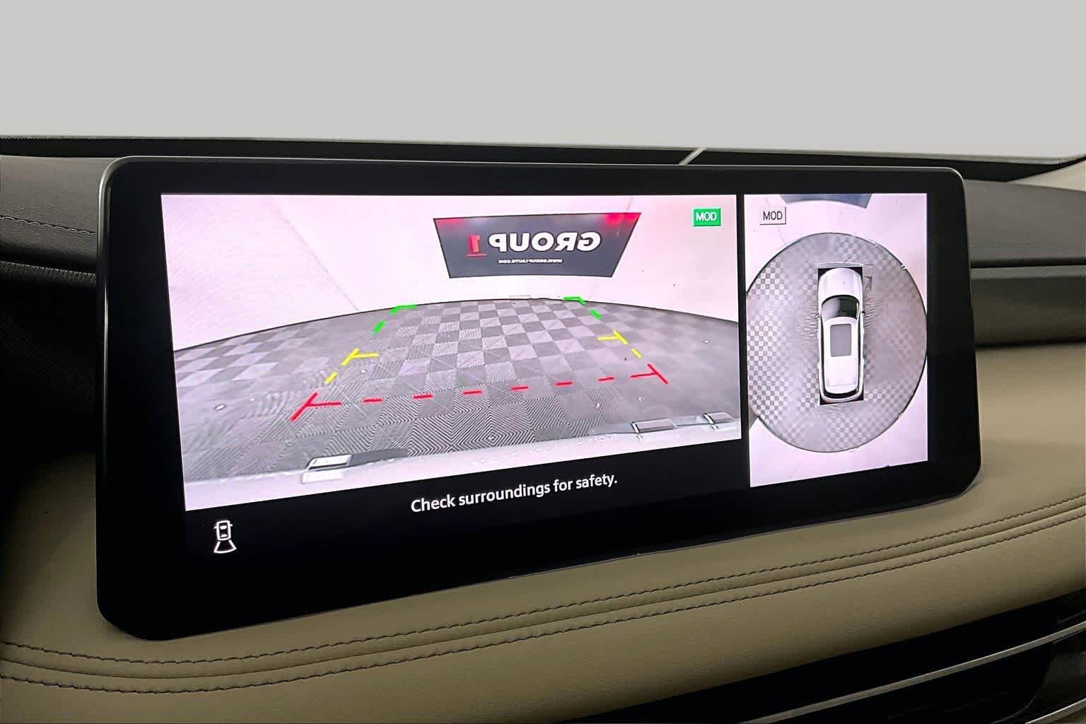 Used 2023 Majestic White INFINITI LUXE image 25