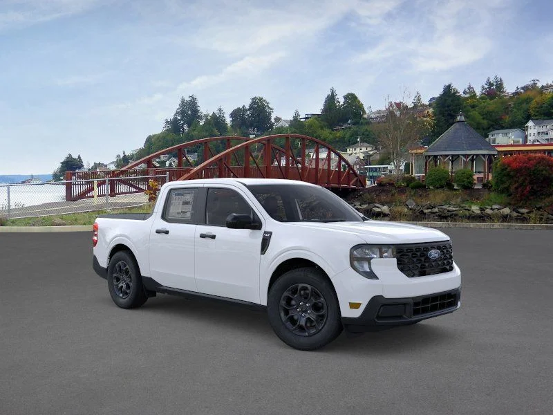 New 2025 White Ford XLT image 9