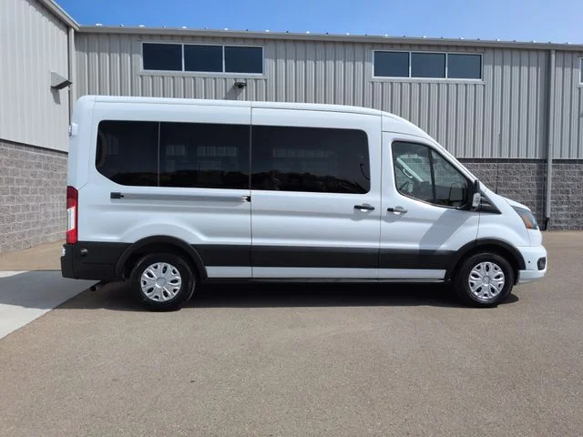 Certified Used 2024 White Ford XLT image 2