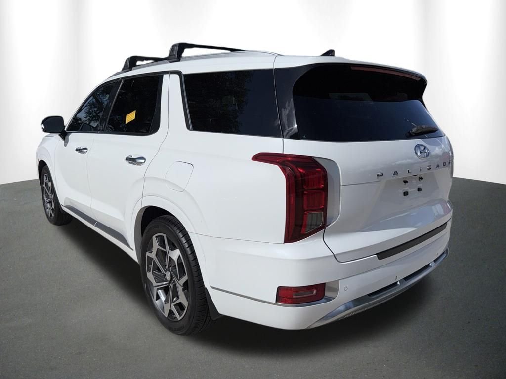 Used 2022 White Hyundai Calligraphy image 16