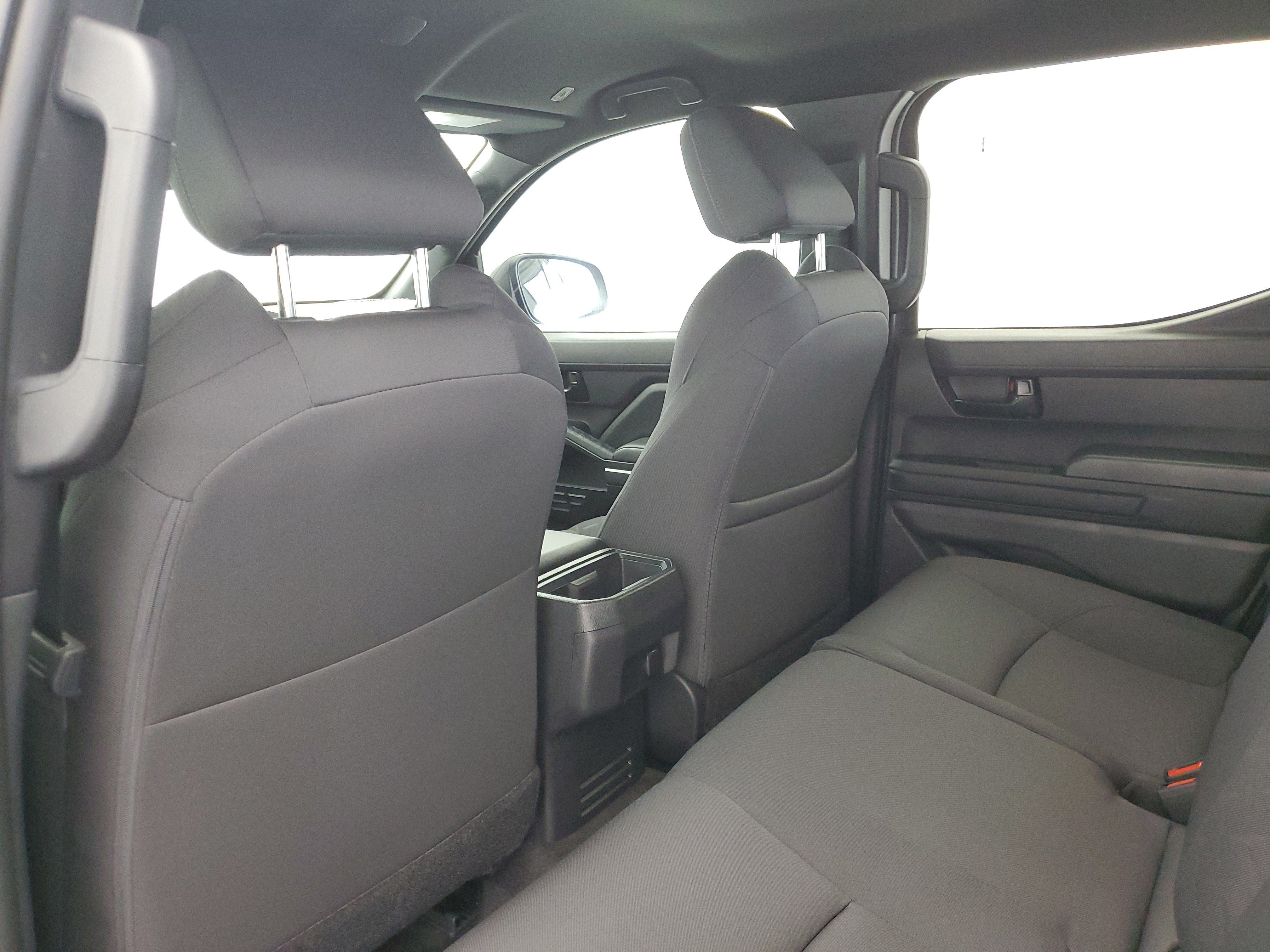 Used 2025 Underground Toyota SR5 image 14