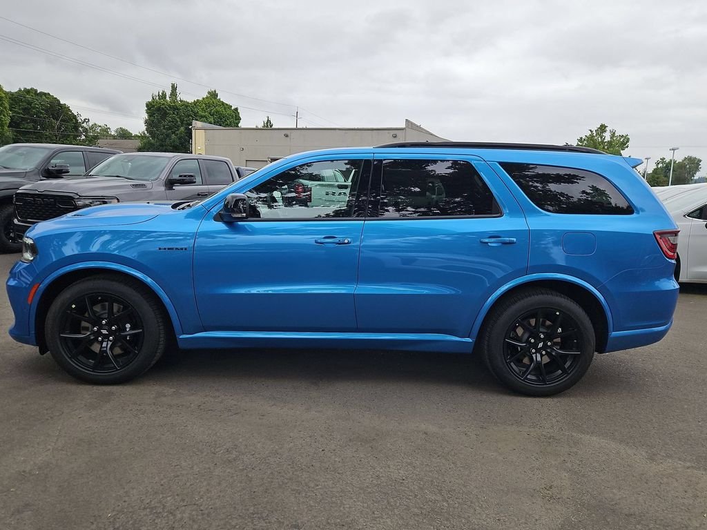 New 2026 B5 Blue Exterior Paint Dodge GT Plus HEMI V8 image 4