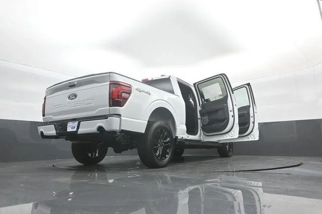 New 2026 Oxford White Ford Lariat® image 43