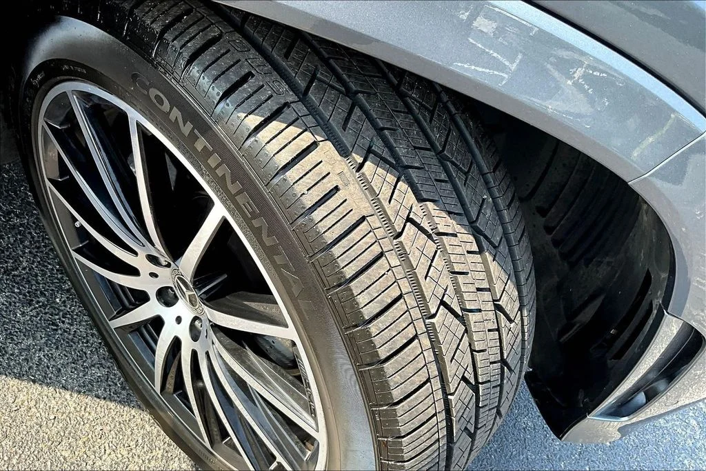Used 2023 Mojave Silver Metallic Mercedes-Benz GLS 450 image 7