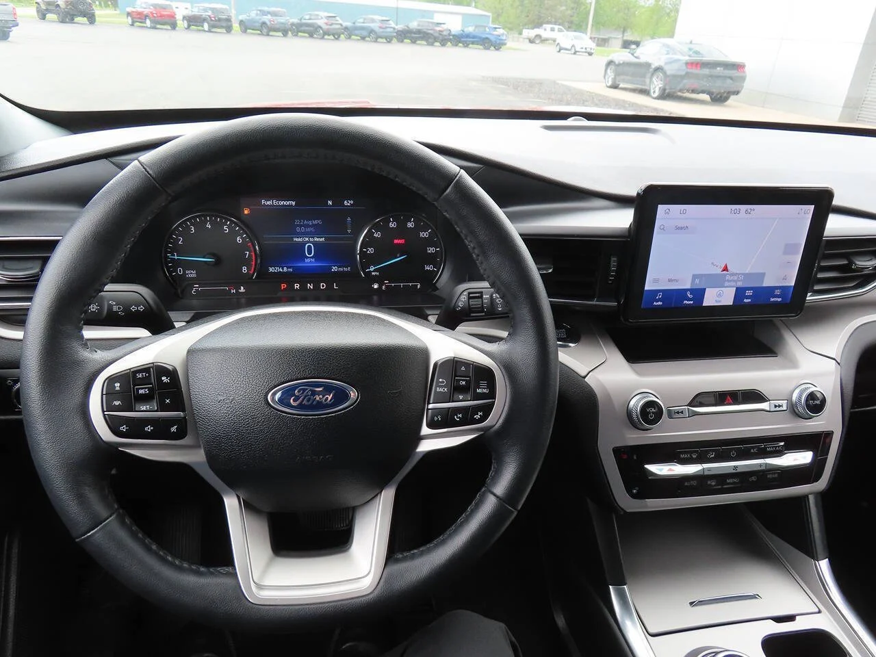 2023 Ford Explorer XLT - Photo 17