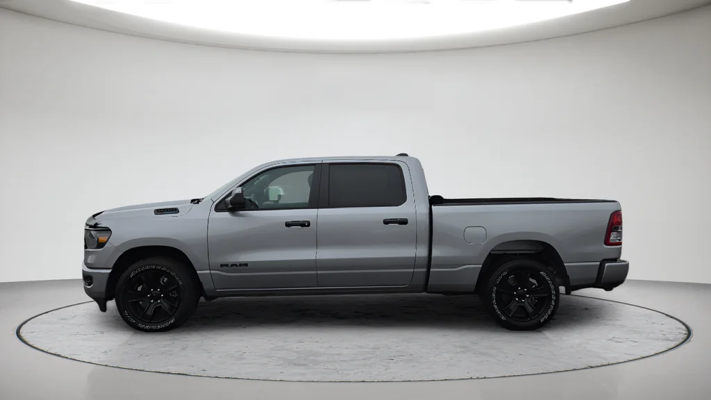 Used 2024 Silver Ram Big Horn/Lone Star image 14