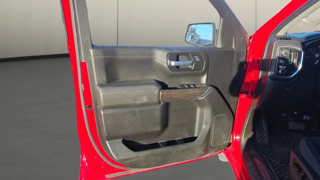 Used 2021 Red Chevrolet LT image 15