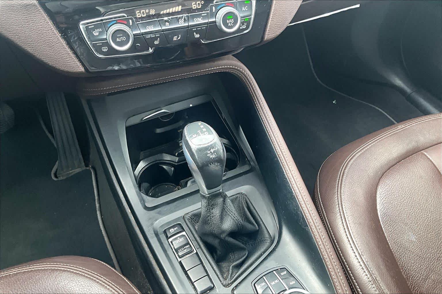 Used 2018 Black Sapphire Metallic BMW sDrive28i image 16