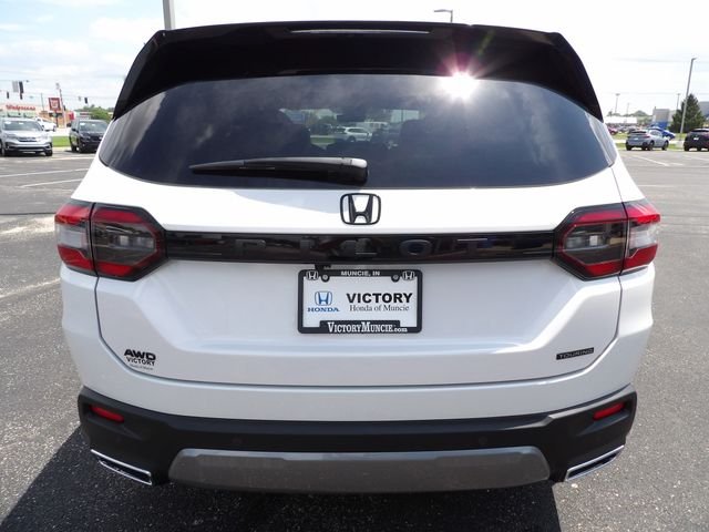 New 2026 Platinum White Pearl Honda Touring image 6