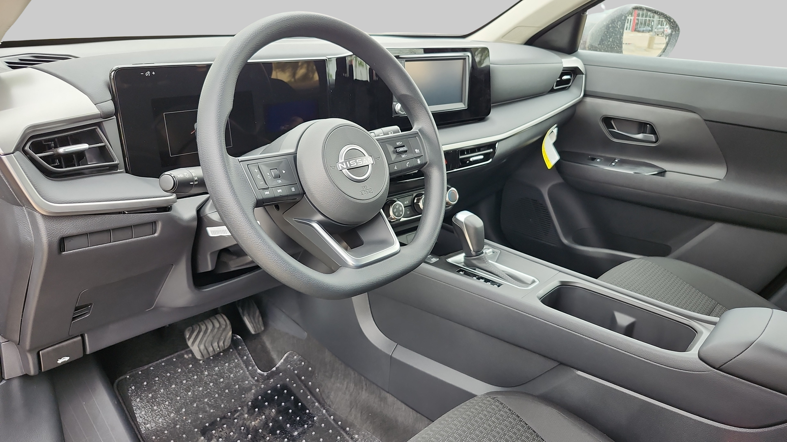 2026 Nissan KICKS S - Photo 6