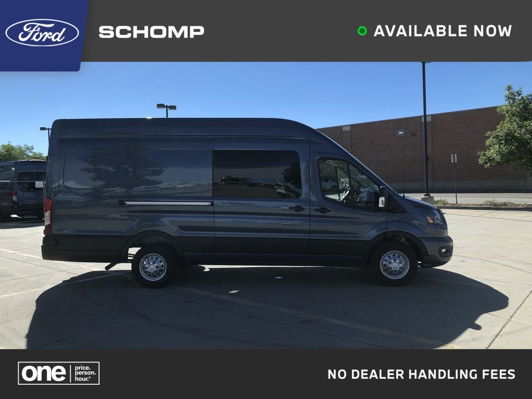 New 2027 Blue Metallic Ford  image 1