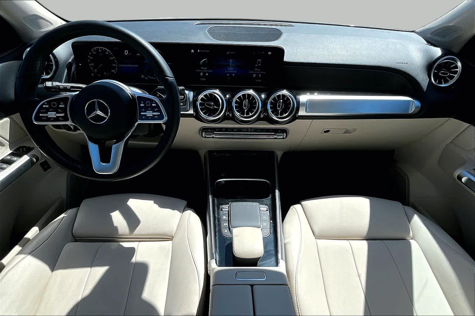Used 2023 Polar White Mercedes-Benz GLB 250 image 14