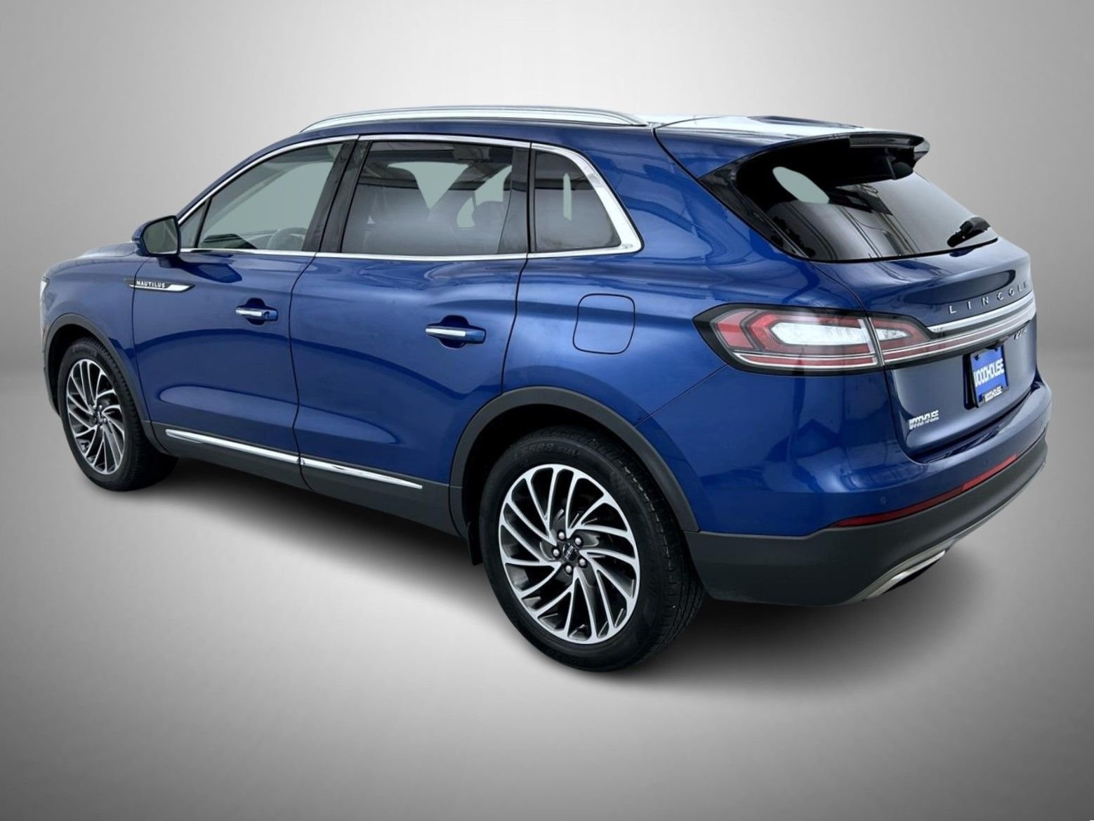 Used 2020 Blue Lincoln Reserve image 7