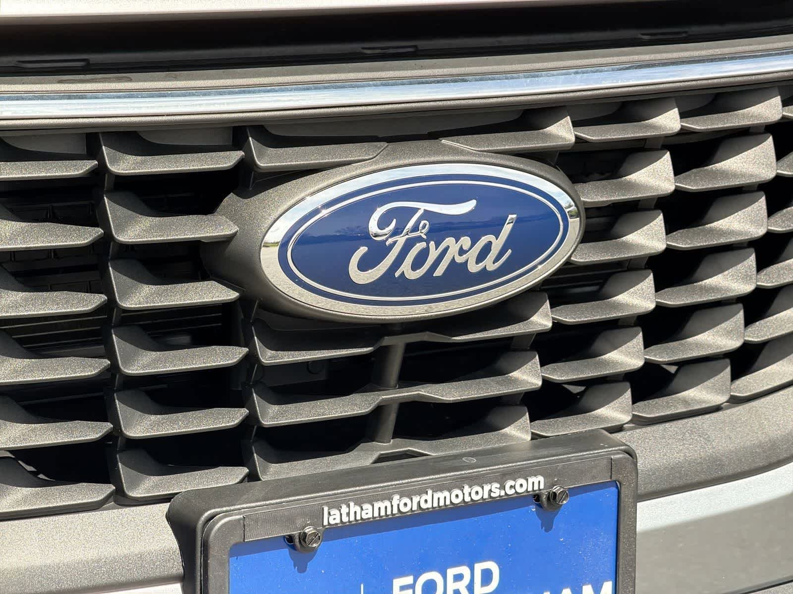 Used 2023 Iconic Silver Metallic Ford Active image 12