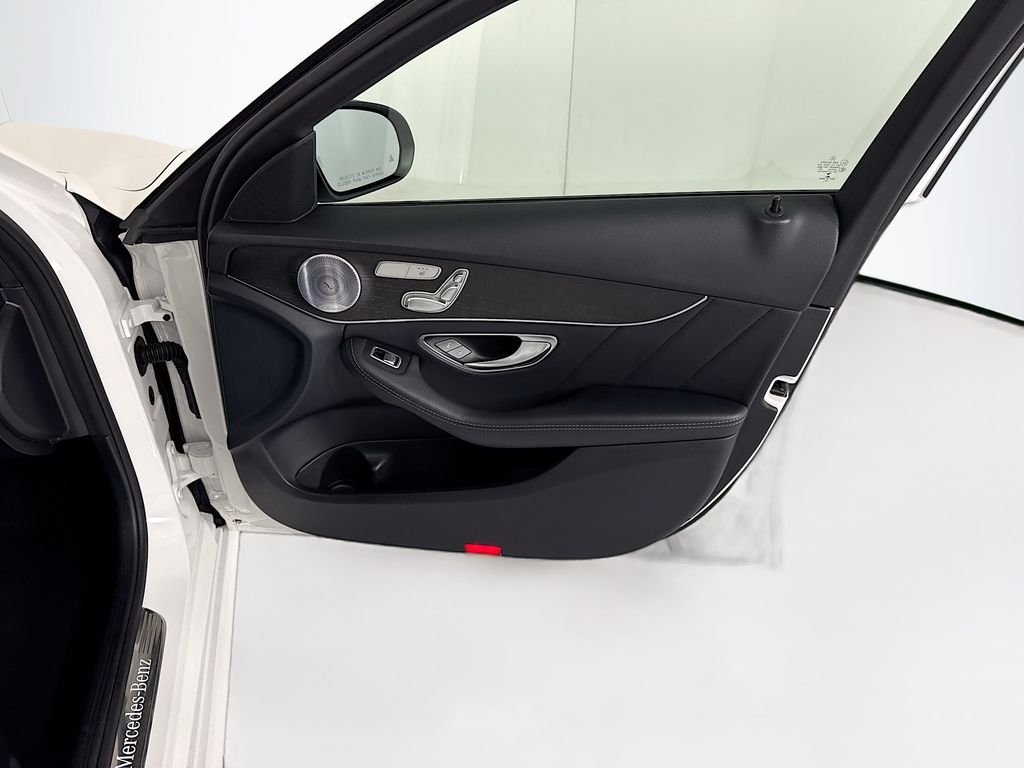Used 2019 Polar White Mercedes-Benz C 300 image 25