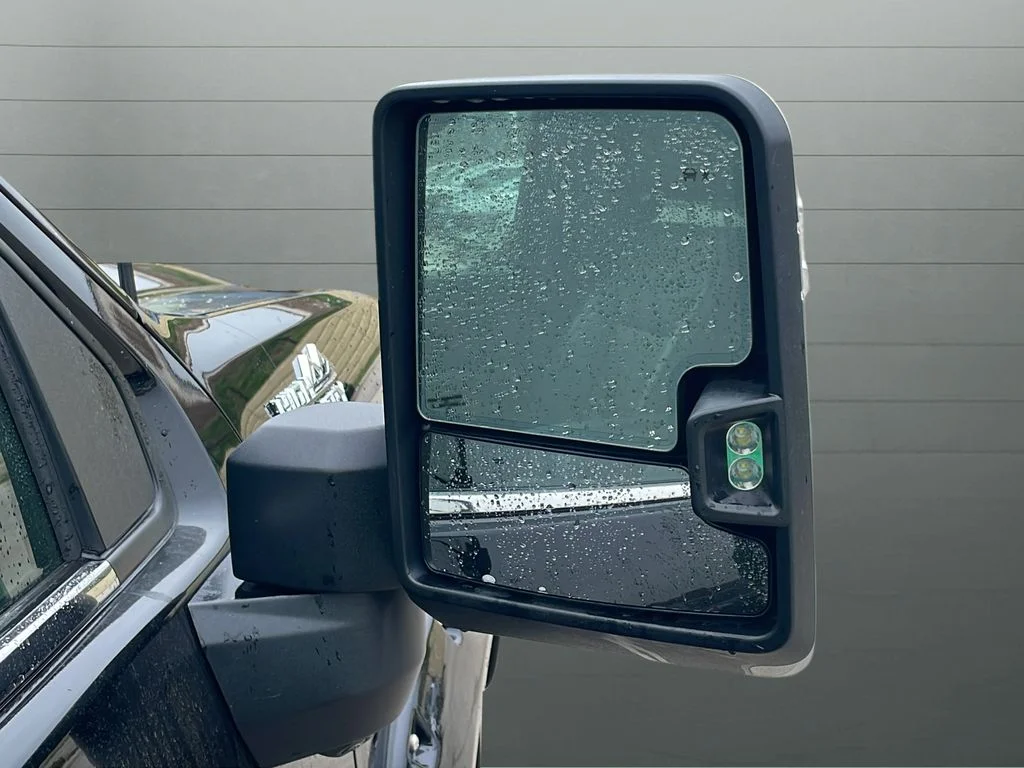 Used 2024 Black Chevrolet High Country image 44