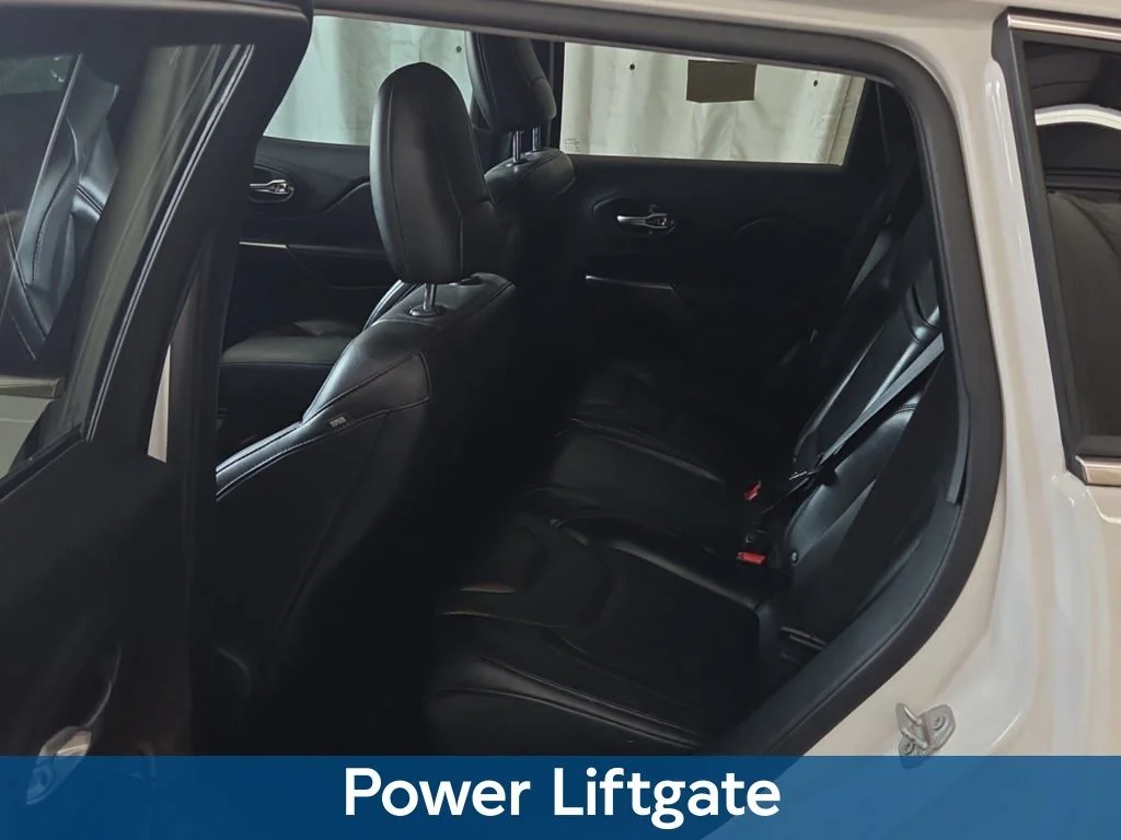 Used 2019 White Jeep Limited image 7