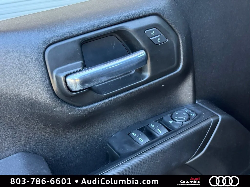 Used 2021 Black Chevrolet Custom image 20