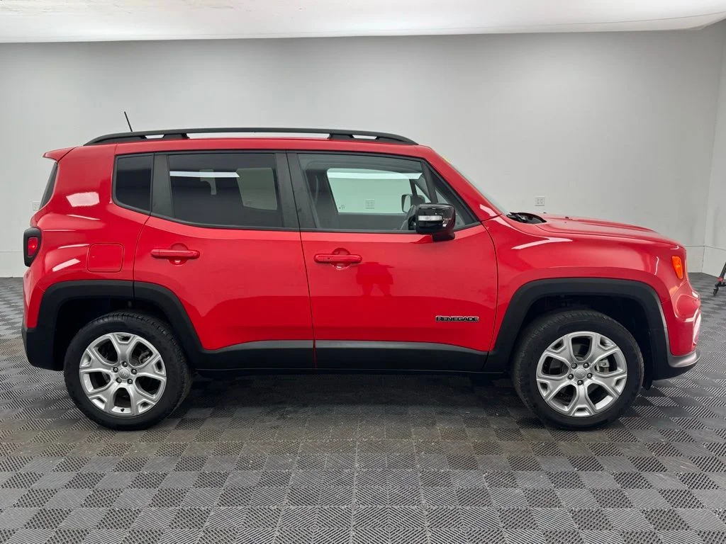 Used 2022 Colorado Red Clearcoat Jeep Limited image 6