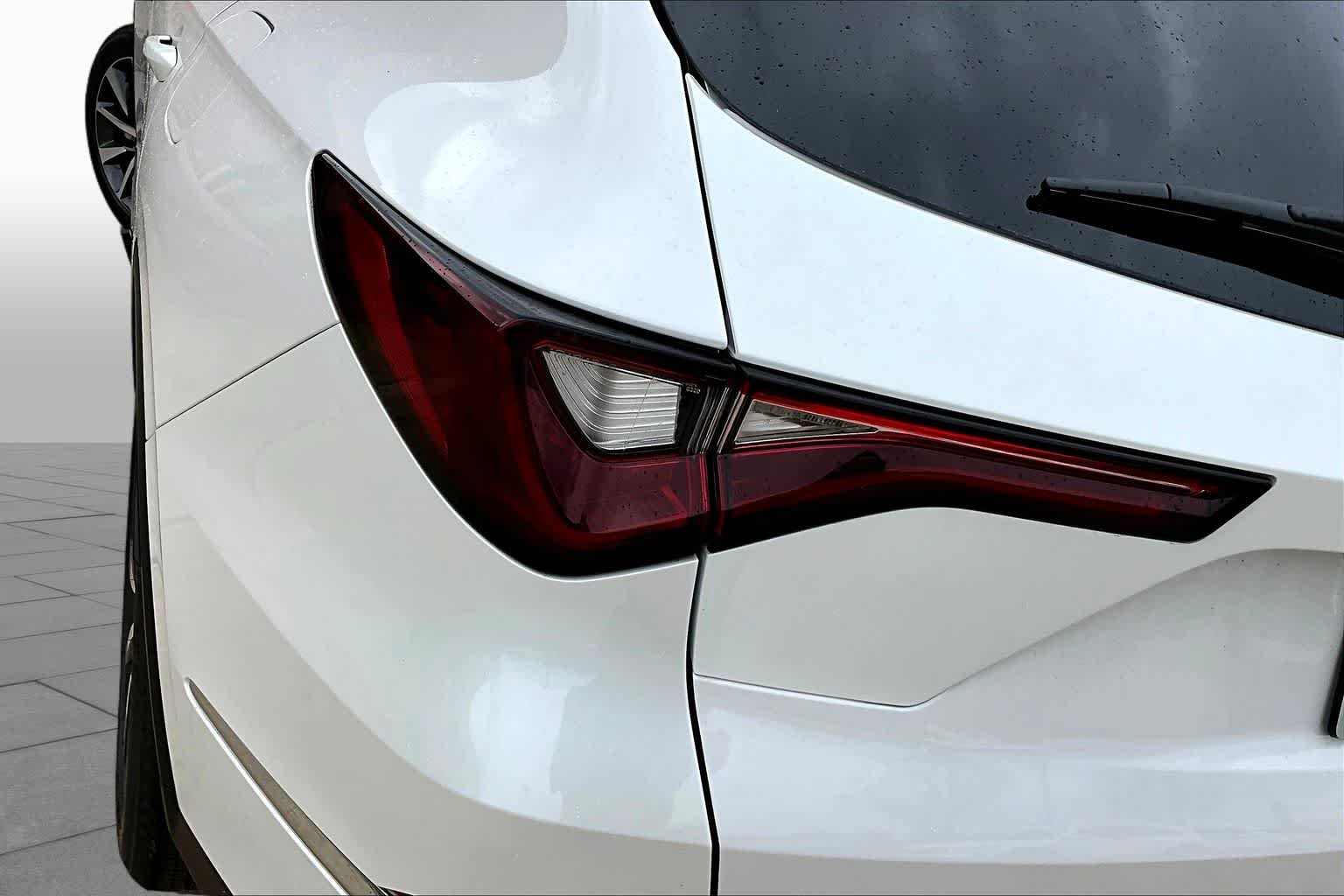 New 2026 Platinum White Pearl Acura w/Technology Package image 12