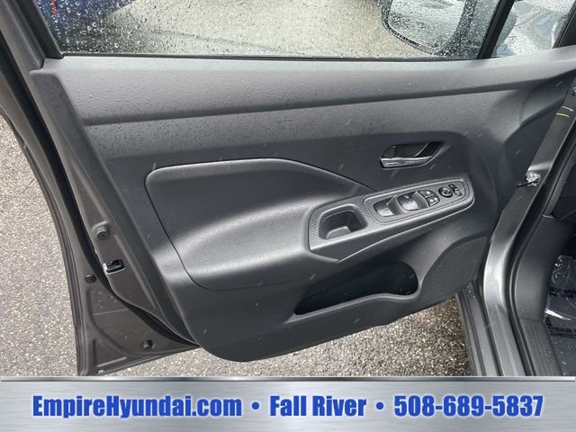 2025 Nissan Versa Sedan SV - Photo 15