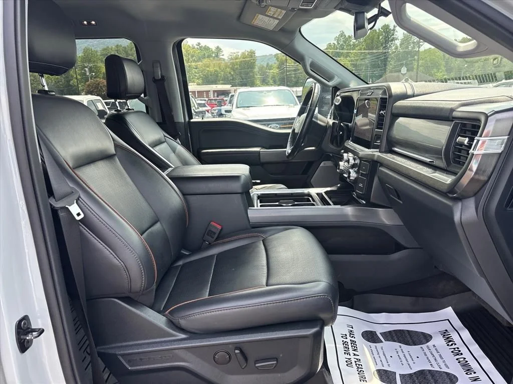 Used 2025 Gray Ford Lariat image 12