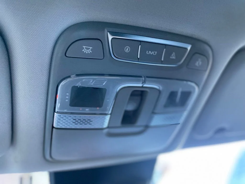 Used 2020 Dark Moss Kia S image 24