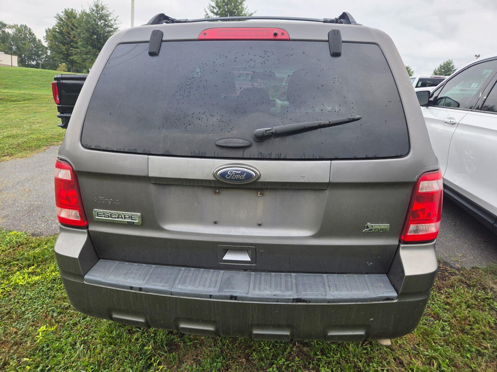 Used 2012 Blue Ford XLT image 6
