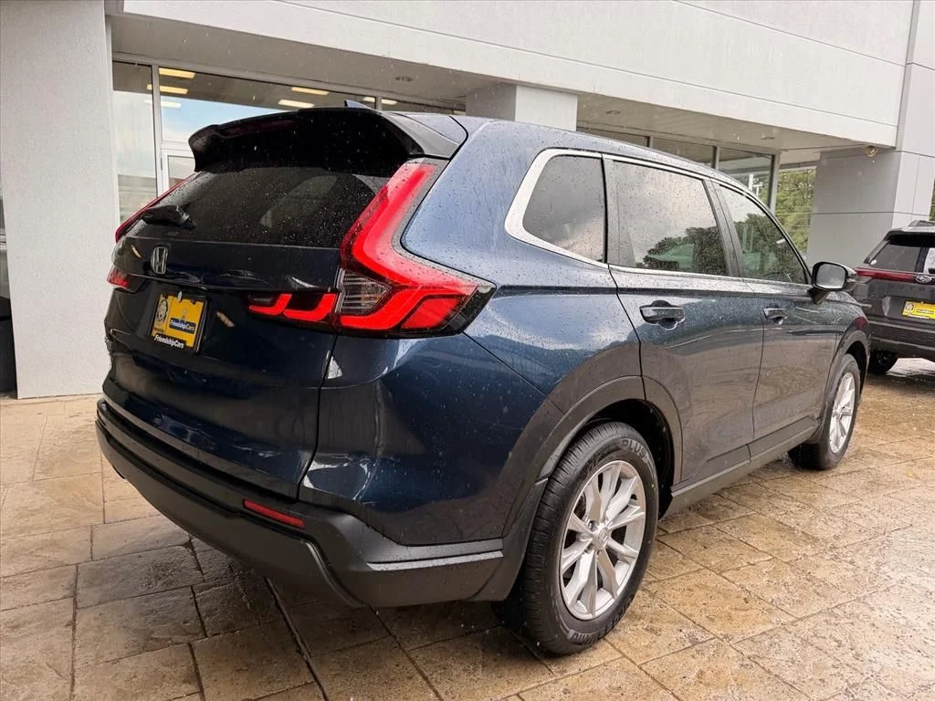 Used 2024  Honda EX image 13