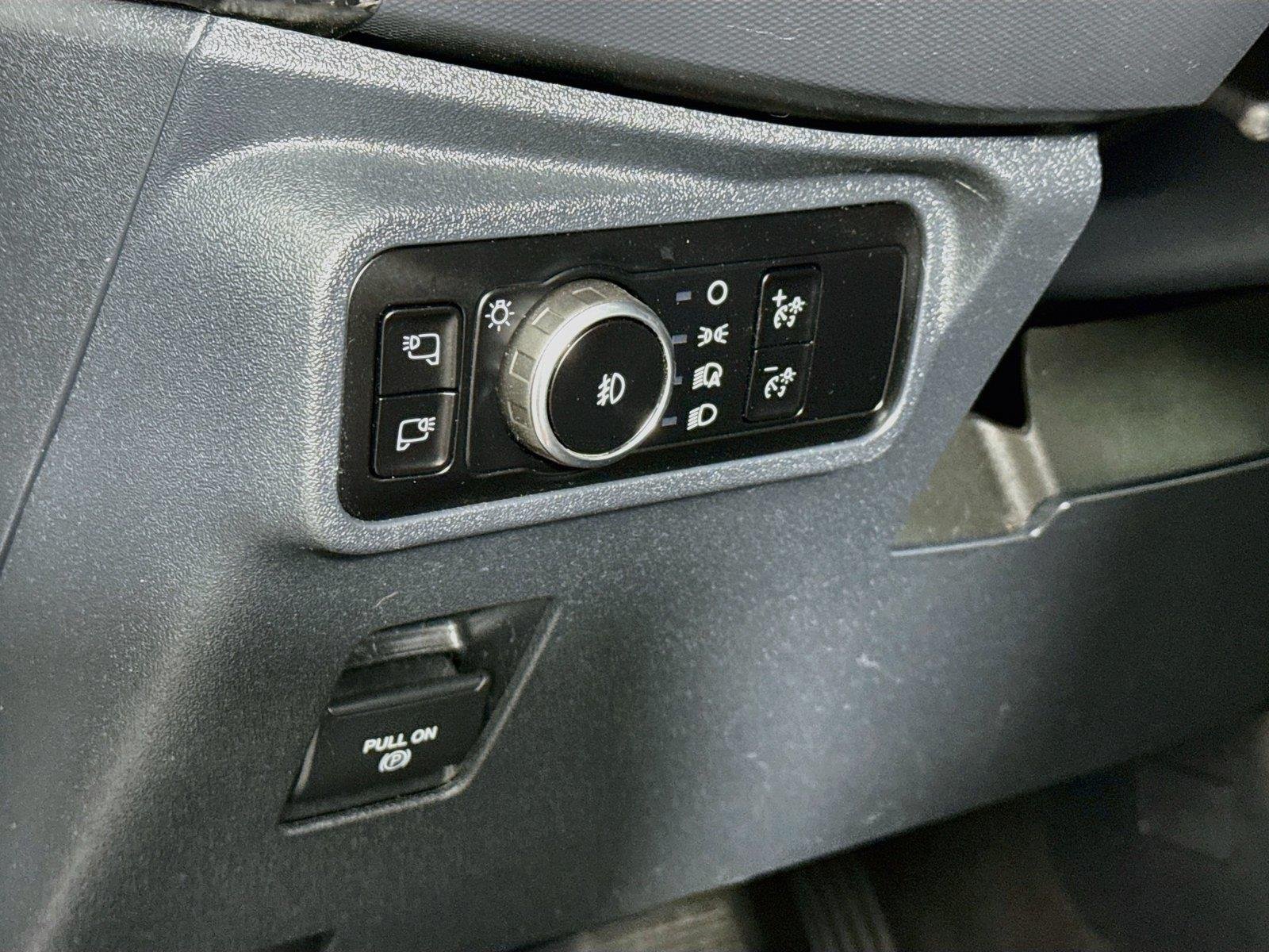 Used 2023 Iconic Silver Metallic Ford Raptor image 16