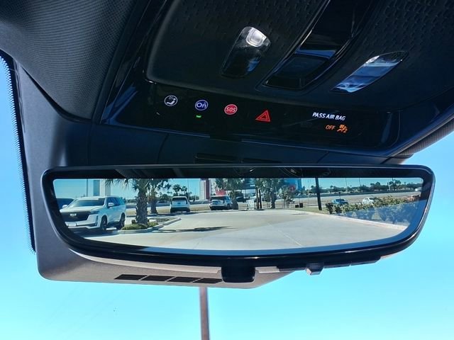 2026 Cadillac OPTIQ Luxury - Photo 24